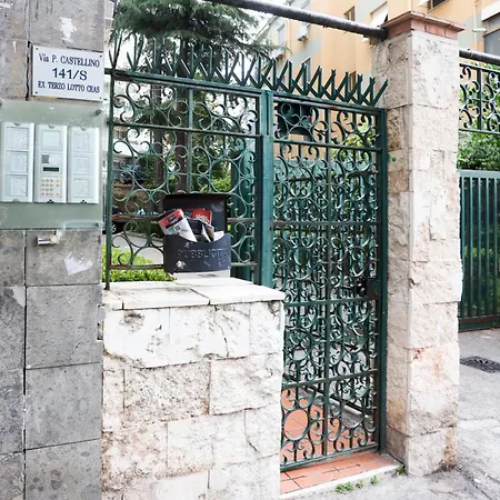 Appartement Guesthost - Giuliana & Antonio In Montedonzelli Naples