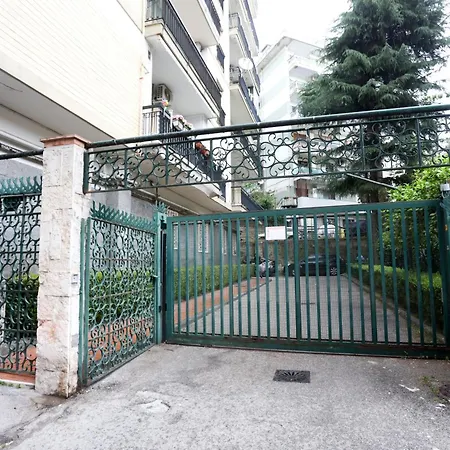 Guesthost - Giuliana & Antonio In Montedonzelli Appartement *